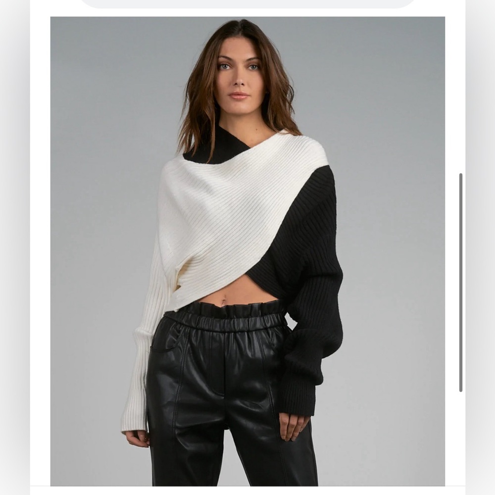 🖤NWT Elan Black and White Colorblock Sweater//Size L 🖤 - Picture 2 of 6